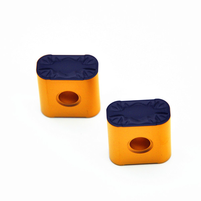 Goede prijs. Op zwaar werk berekend Chip Breaker Inserts 90,4 Tussenvoegsels van het het Staalc2 Carbide van HRA Ruwe bewerking Gesmede online